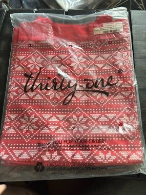 thirty-one Red Nordic Print Reusable Tote Bag